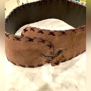 Randall Dodge leather low slung toggle belt